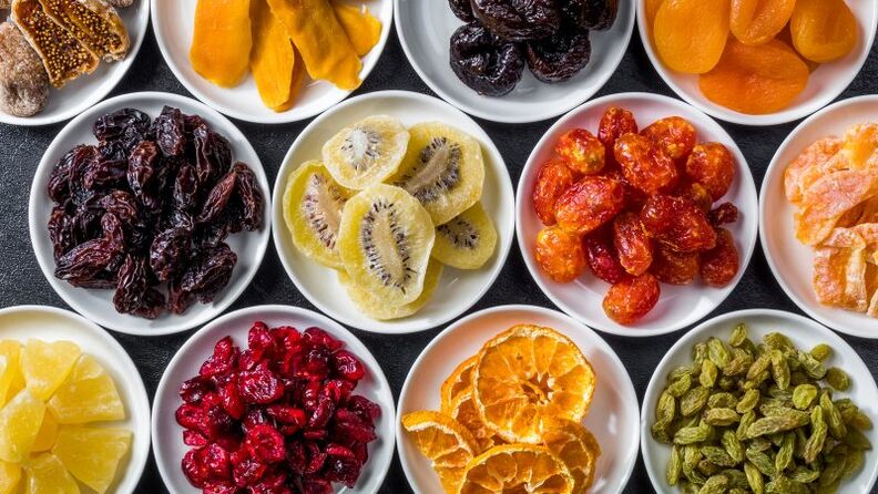 Buah-buahan kering untuk diet soba